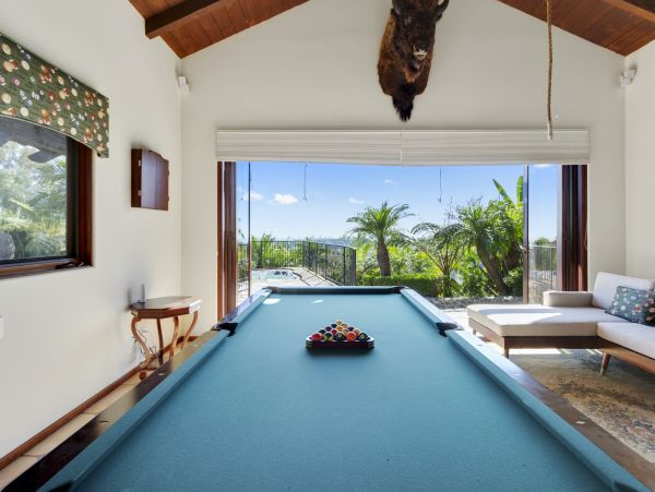 San Diego Beach Communities North Home 976359