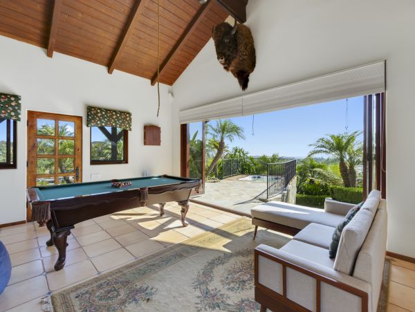 San Diego Beach Communities North Home 976359
