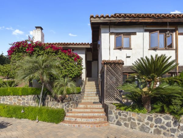 San Diego Beach Communities North Home 976359