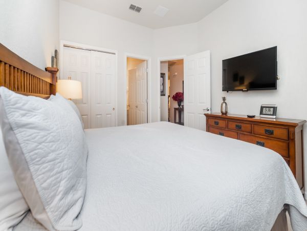 Orlando Home 976400