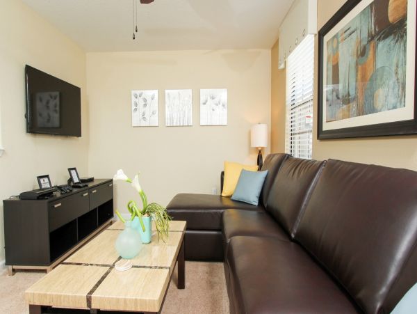 Stunning Five Bedroom Rental with Private Pool & Hot Tub