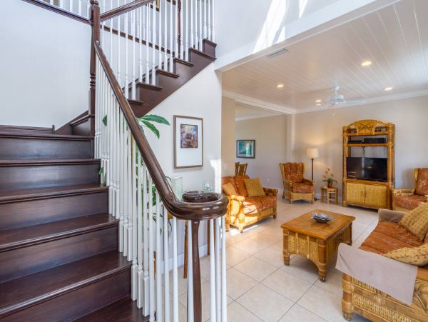 Marathon Vacation Rental on the Ocean with Pool