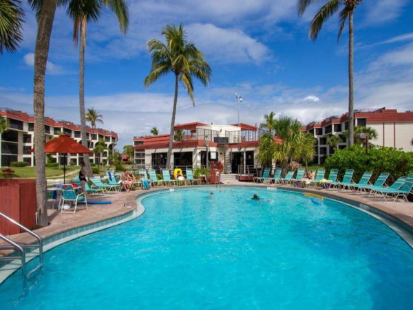 Partial Gulf Views Sanibel Vacation Condo Three Bedroom