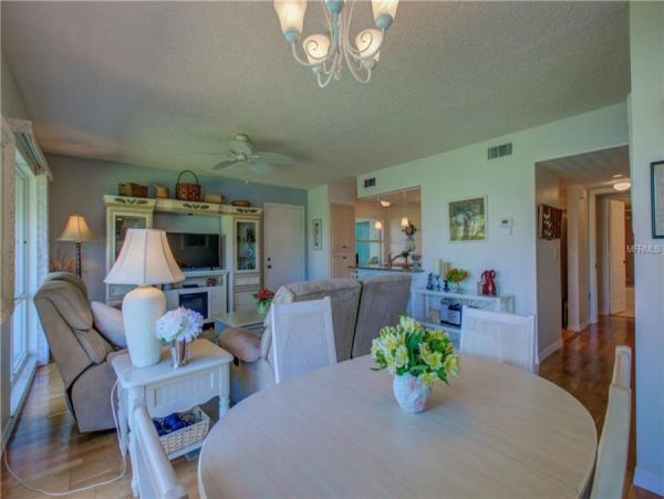Beautiful Views Two Bedroom Bradenton Vacation Condo