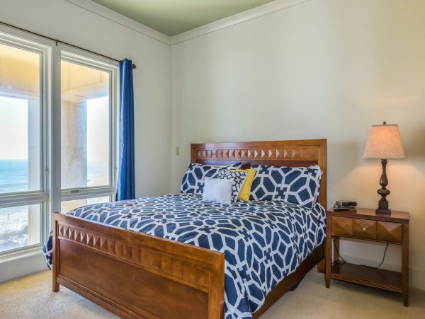 Gulf Shores Ten Bedroom Gulf Front Vacation Home