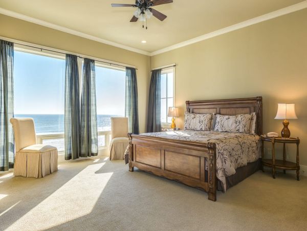 Gulf Shores Ten Bedroom Gulf Front Vacation Home