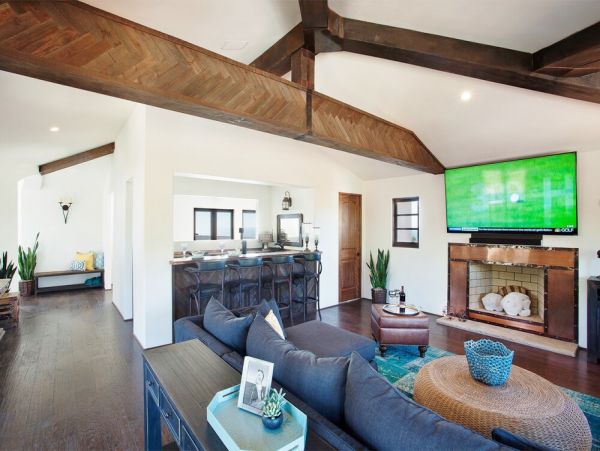 Steps to Beach Santa Barbara Luxury Vacation Pool Home