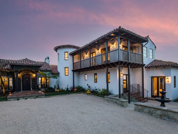 Steps to Beach Santa Barbara Luxury Vacation Pool Home