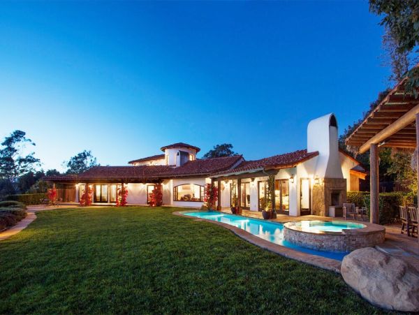 Steps to Beach Santa Barbara Luxury Vacation Pool Home