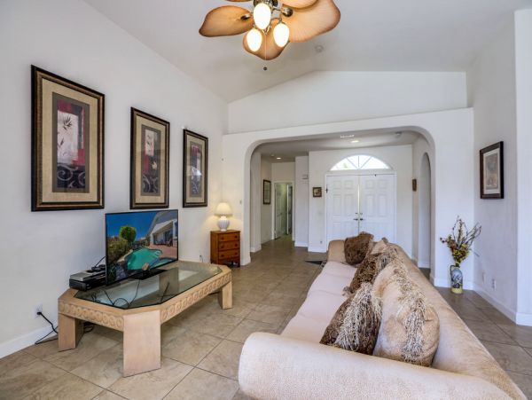 La Quinta Home 976664