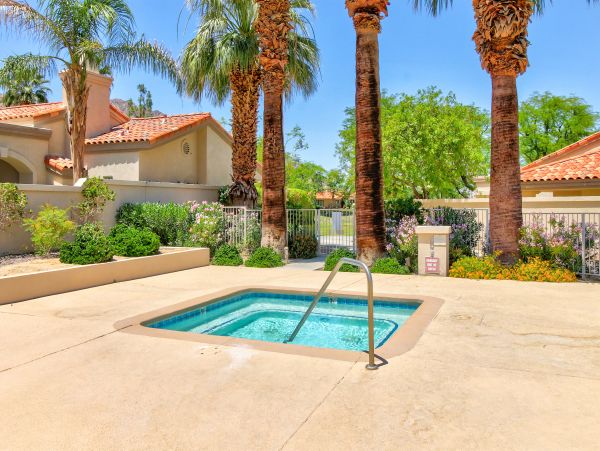 La Quinta Home 976675