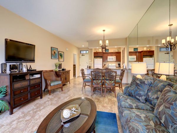 Ground Floor Two Bedroom Condo in Wailea