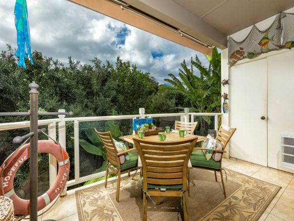 Hawaiian 2 bedroom Villa
