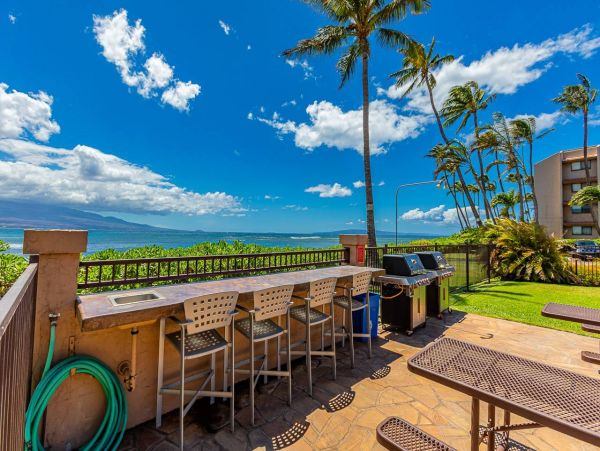 Wailuku Vacation Condo Two Bedroom