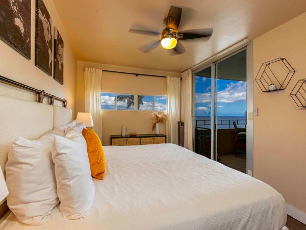 Wailuku Vacation Condo Two Bedroom