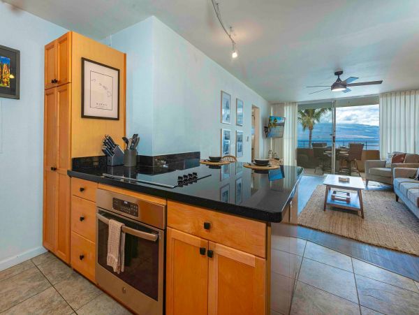 Wailuku Vacation Condo Two Bedroom