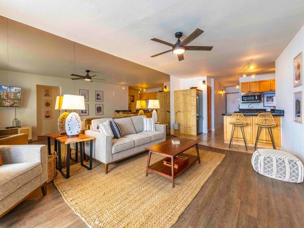Wailuku Vacation Condo Two Bedroom