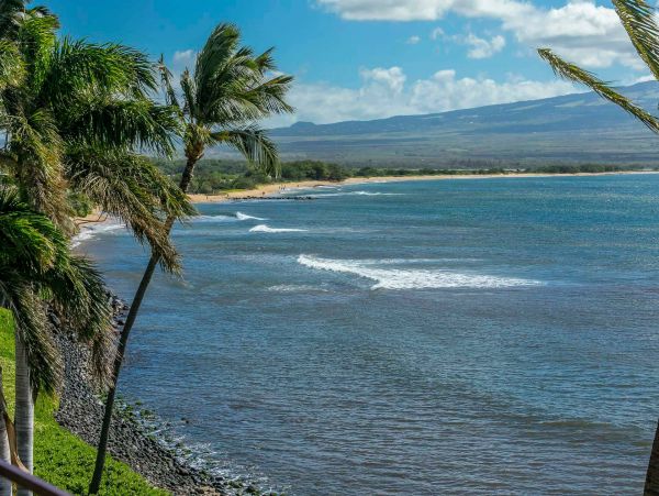 Wailuku Vacation Condo Two Bedroom