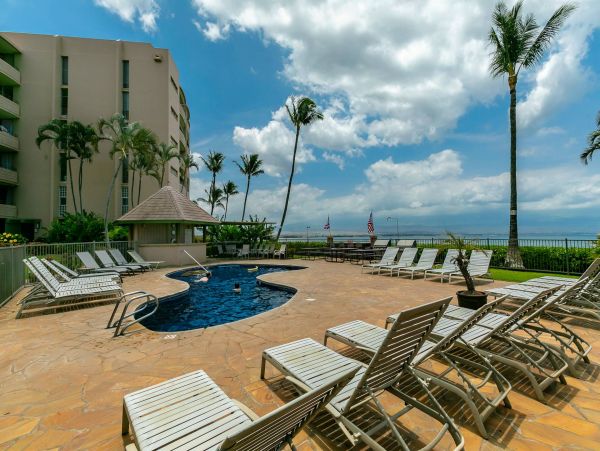 Wailuku Vacation Condo Two Bedroom