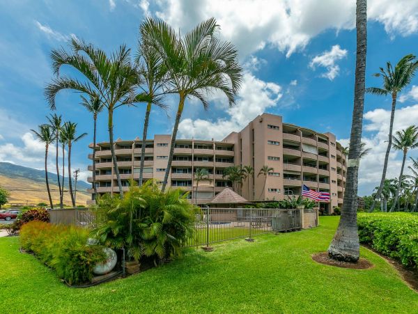 Wailuku Vacation Condo Two Bedroom