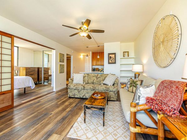 Maui Oceanfront Vacation Rental  Luxury Ma’alaea Bay Ocean View Condo with Lanai