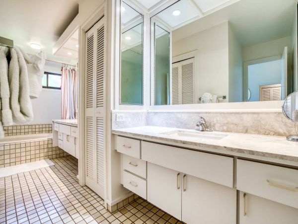 Kapalua Walk to Beach Two Bedroom Vacation Rental Sleeps Six