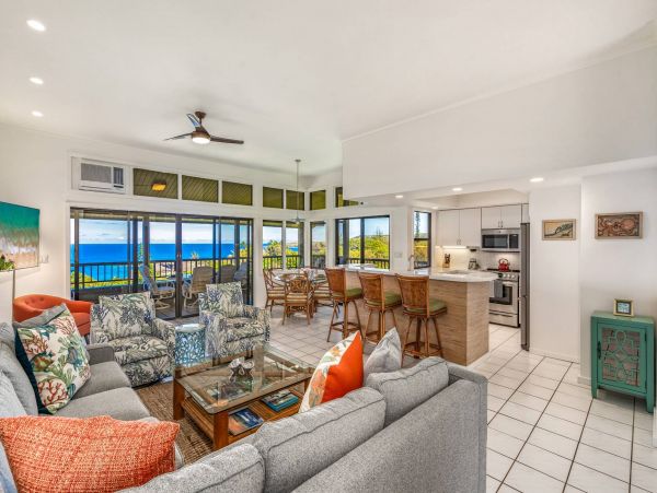 Kapalua Walk to Beach Two Bedroom Vacation Rental Sleeps Six