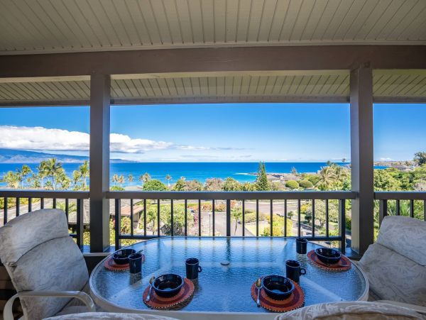 Kapalua Walk to Beach Two Bedroom Vacation Rental Sleeps Six