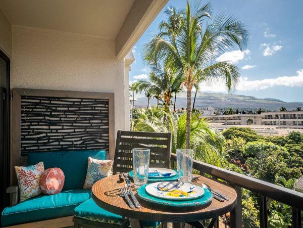 Partial ocean view Kihei condo