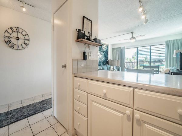 Partial ocean view Kihei condo