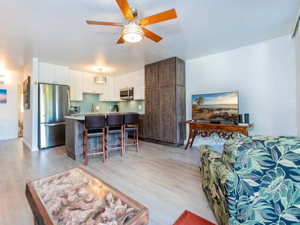 KIHEI 2/2 CONDO