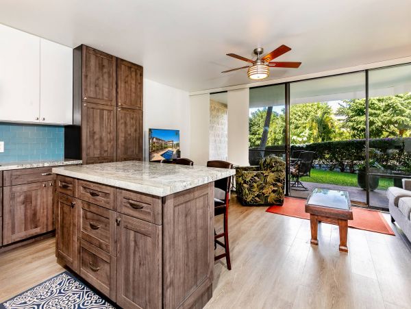 KIHEI 2/2 CONDO
