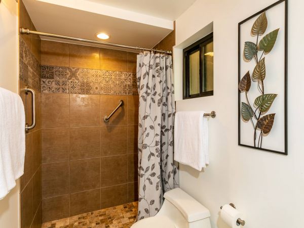 KIHEI 2/2 CONDO