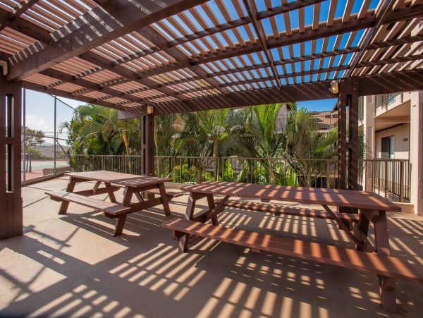 KIHEI 2/2 CONDO