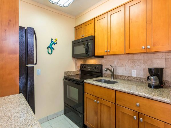 Lahaina Condo 976718