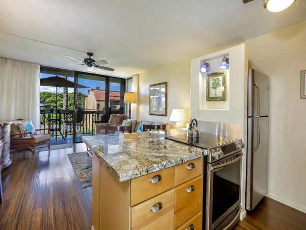 Kihei Vacation Rentals Maui Condo Rentals with Views & Resort Amenities
