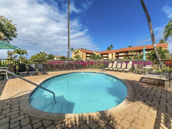Kihei Maui Vacation Rental Ocean View Condo Across from Charley Young Beach