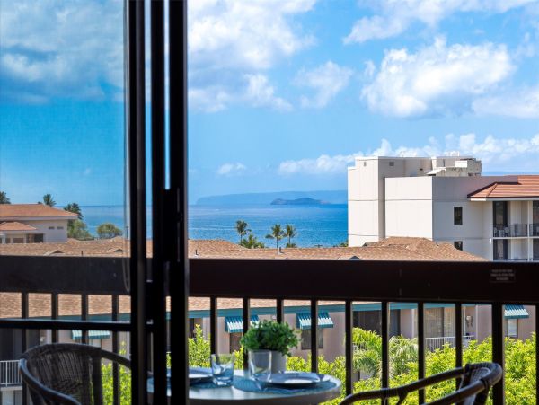 Kihei Maui Vacation Rental Ocean View Condo Across from Charley Young Beach