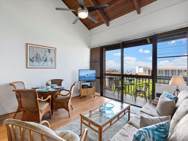 Kihei Maui Vacation Rental Ocean View Condo Across from Charley Young Beach