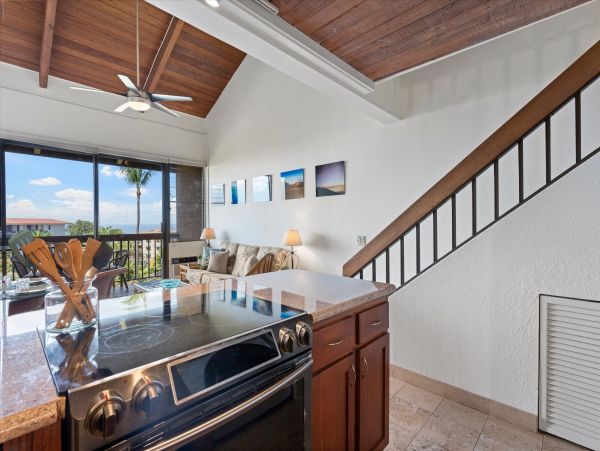 Kihei Maui Vacation Rental Ocean View Condo Across from Charley Young Beach