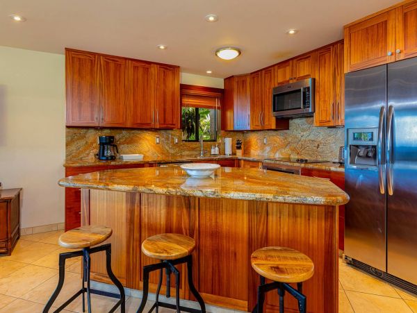 Stunning Ocean Views from this Wailea Vacation Condo