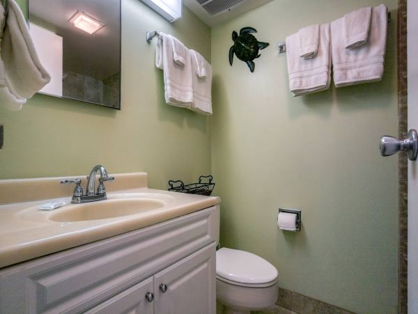 Oceanfront Lahaina Rental with Stunning Views & Beach Access