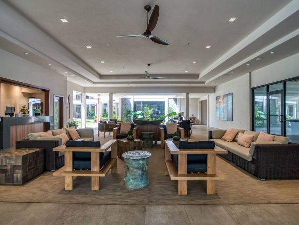 Oceanfront Lahaina Rental with Stunning Views & Beach Access