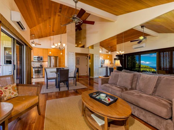 Charming 1 Brm/2 Bath Vacation Condo Sleeps 2 Guests