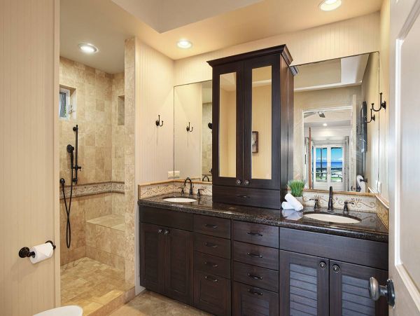 Oceanfront Paradise - A Luxurious Coastal Retreat