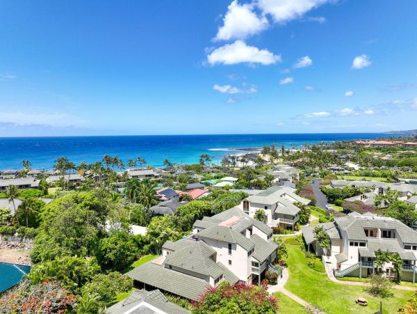Koloa Vacation Condo Two Bedroom Walk to Beach