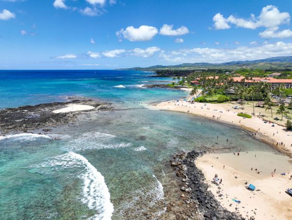 Koloa Vacation Condo Two Bedroom Walk to Beach