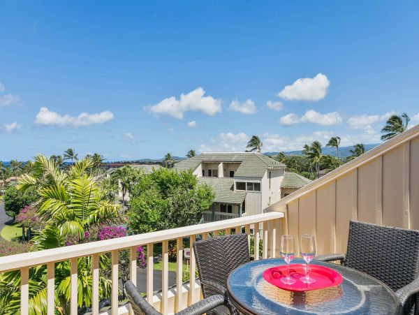 Koloa Vacation Condo Two Bedroom Walk to Beach