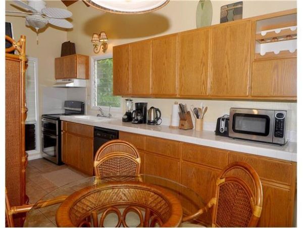 Poipu Two Bedroom Sleeps 6 Vacation Rental