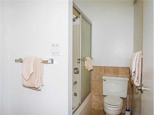 Poipu Two Bedroom Sleeps 6 Vacation Rental